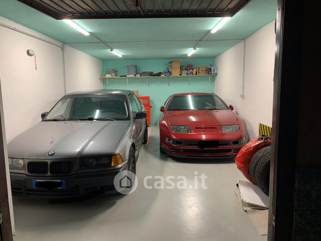 Garage/posto auto in residenziale in Via Gramsci