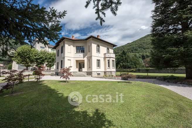 Villa in residenziale in via volta 13