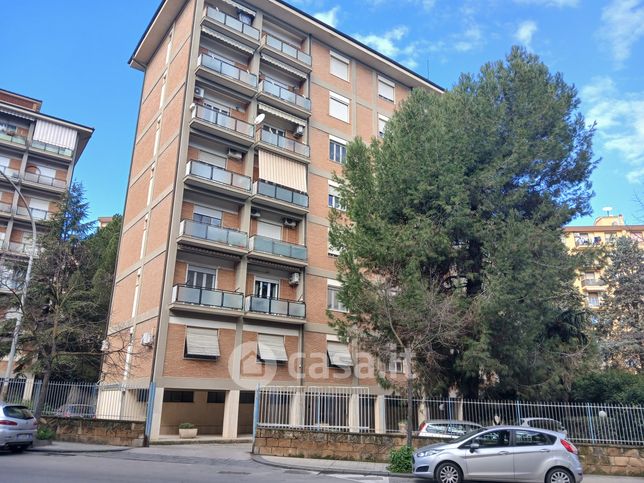 Appartamento in residenziale in Via F. Turati 39