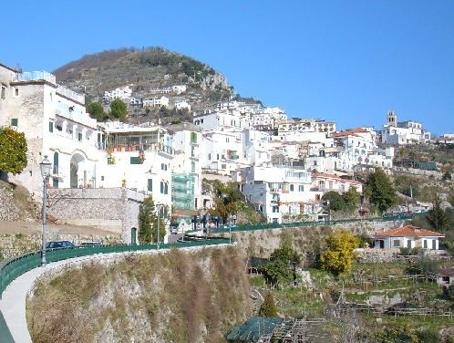 Casa indipendente in residenziale in Piazza Fontana Moresca