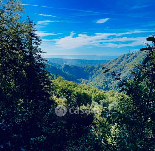 Rustico/casale in residenziale in Via San Genesio