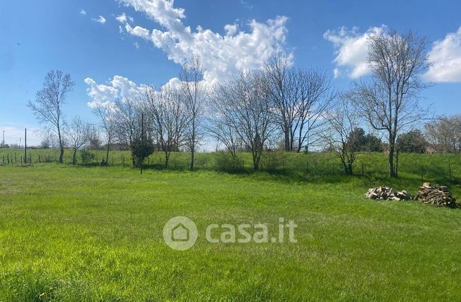 Terreno agricolo in commerciale in Via Sette Martiri