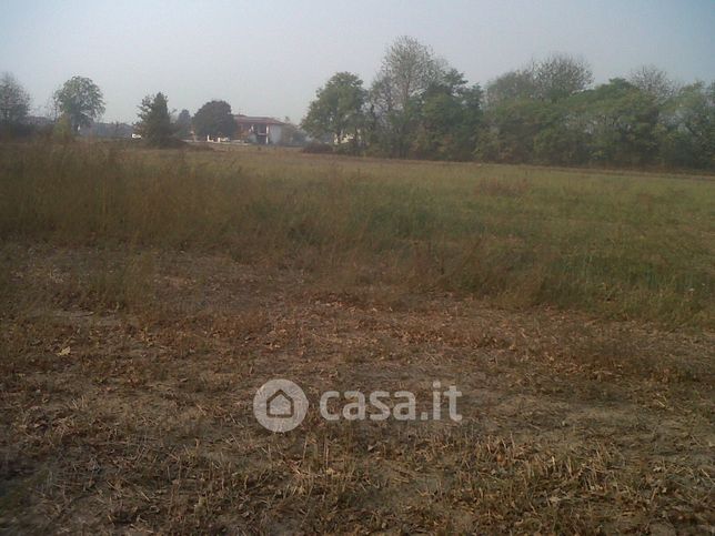 Terreno agricolo in commerciale in Via San Maurizio