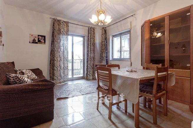 Appartamento in residenziale in Via Consolare Valeria