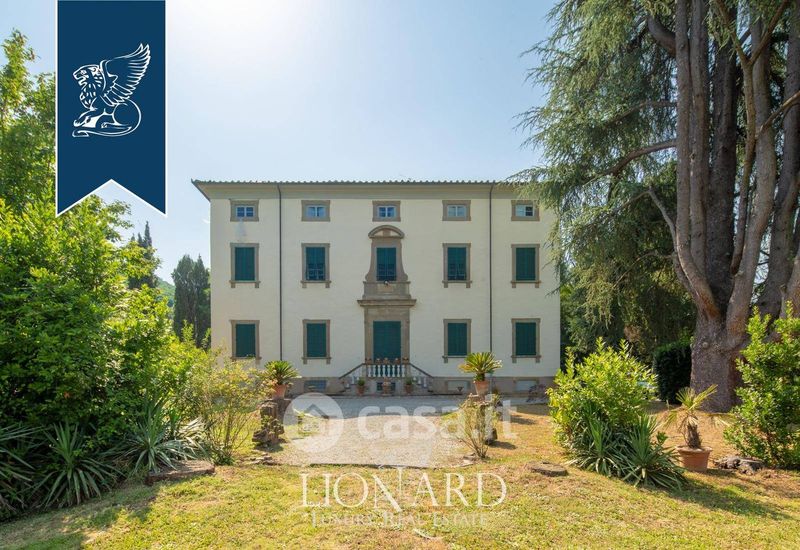 Villa In Vendita In Zona Centro Storico A Lucca 980mq Casa it