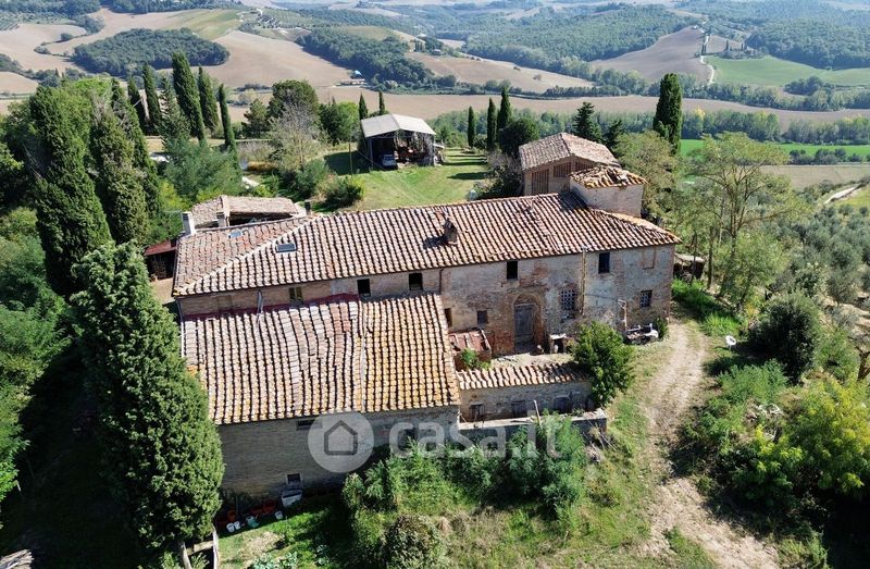 Rustici, Casali Da Ristrutturare In Vendita A Montalcino - Casa.it