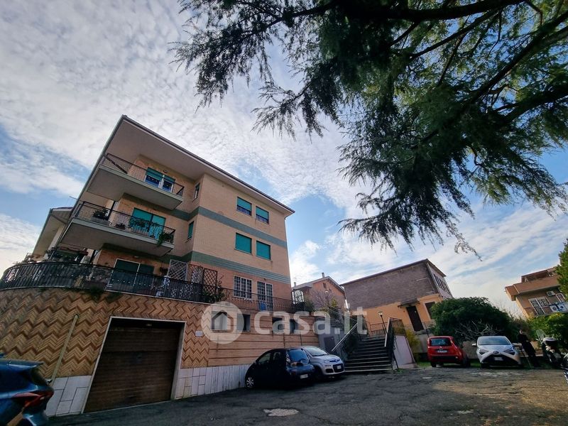 Bilocale in Vendita in Via della Pisana a Roma 75mq Casa.it