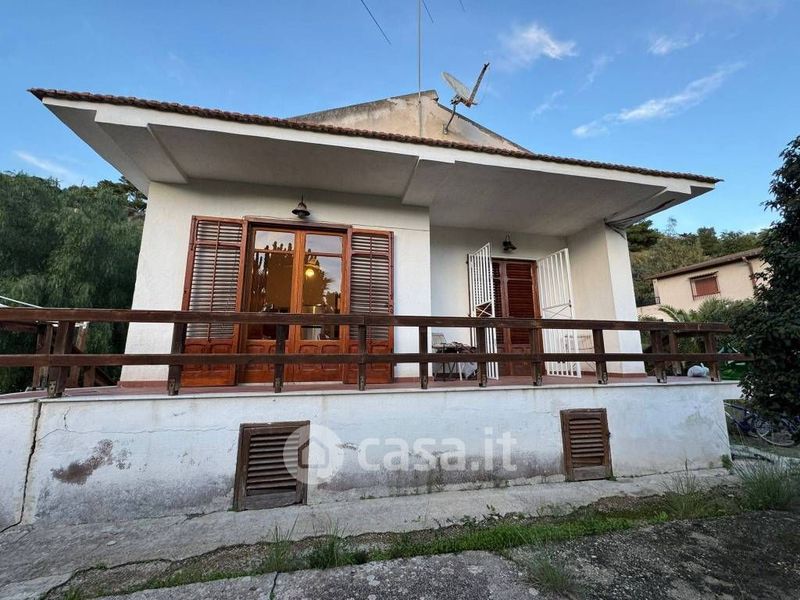 Casa Indipendente In Vendita In Viale Minosse A Cattolica Eraclea