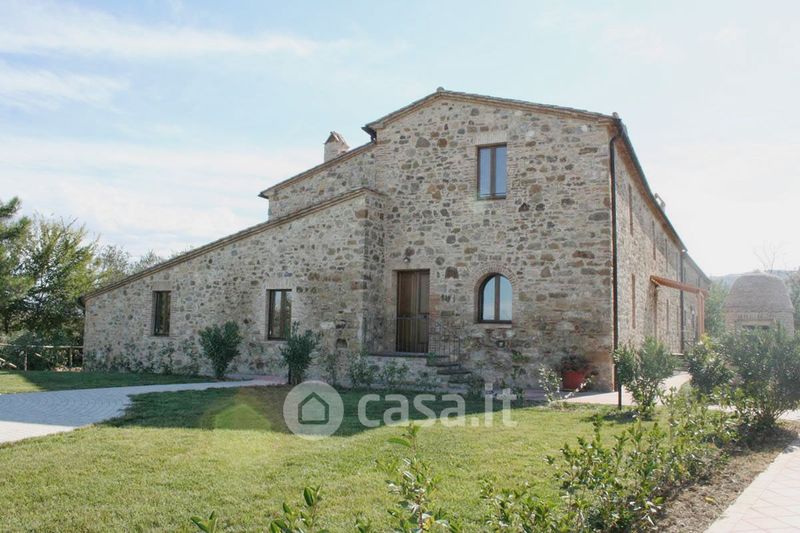 Elegant farmstead with wine production capabilities