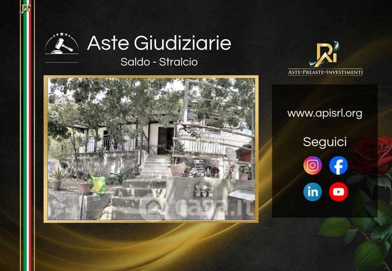 Appartamento in Vendita in Via Leonardo Da Vinci a Taormina 84mq