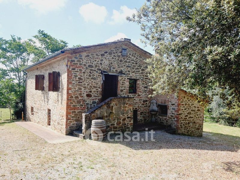 Rustici Casali in vendita a Monte San Savino Casa.it