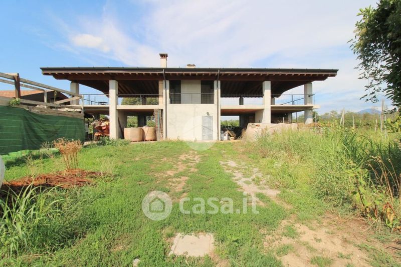 Capannoni da ristrutturare in vendita a Paderno Franciacorta Casa.it