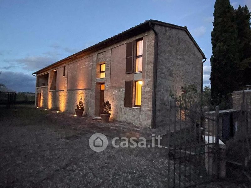 Rystigo Rustico, casale in Vendita in Strada di Renaccio a Siena - 213mq - Casa.it