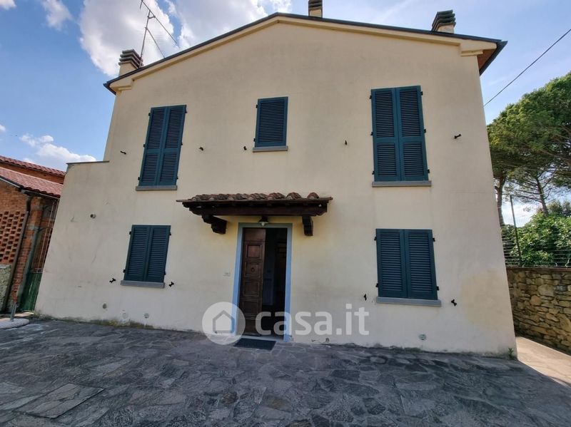 Casa Indipendente in Vendita in Via Buonconte da Montefeltro a