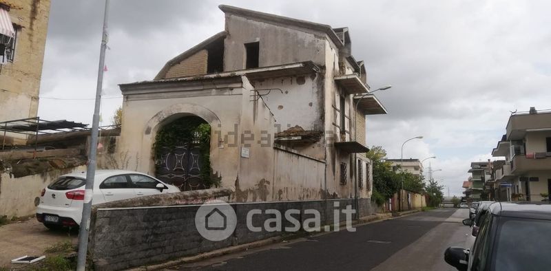 Punteruolo per allacciatura e cucitura - Giardino e Fai da te In vendita a  Napoli