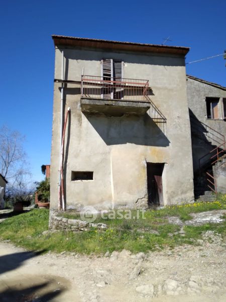 Casa Indipendente in Vendita in Localit Antria a Arezzo 220mq