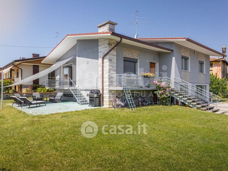 Case Indipendenti in vendita in provincia di Venezia Casa.it