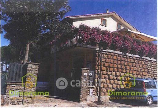 Case con giardino in vendita a Vetralla in zona Tre Croci Casa.it