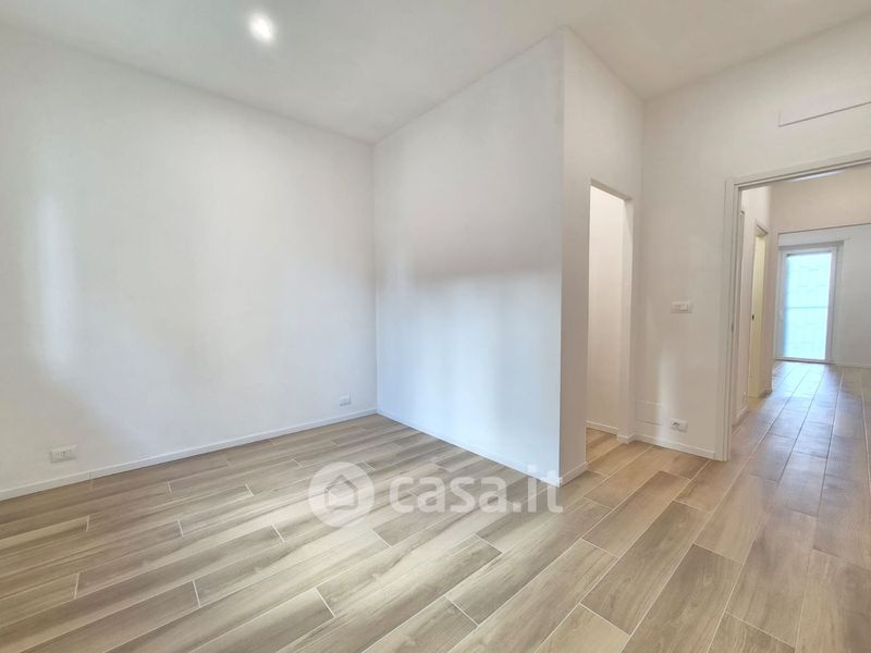 Trilocale in San Salvario, foto 4 di 34