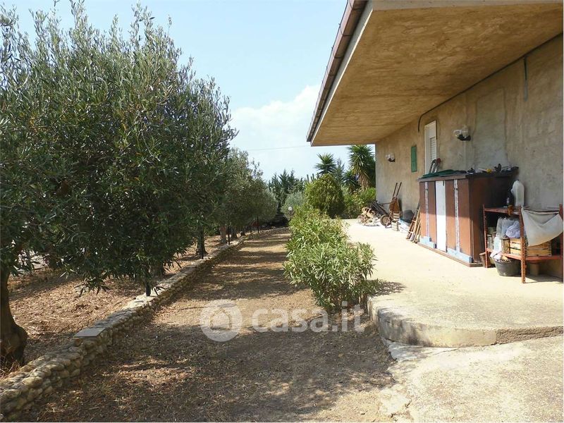 Rustici, Casali Con Giardino Privato In Vendita A Agrigento In Zona ...