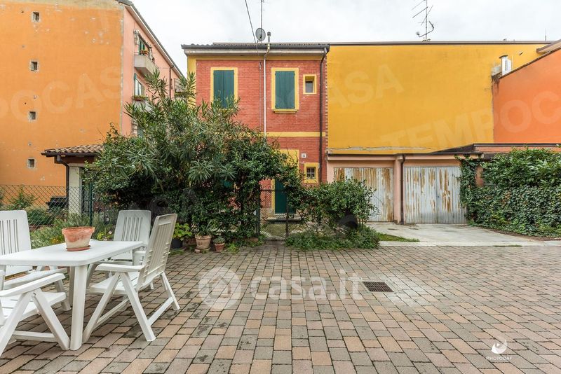 Appartamento in vendita Via Agucchi , Bologna