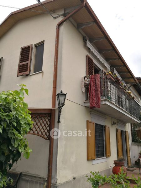 Casa Indipendente in Vendita in zona Frassineto Policiano Rigutino