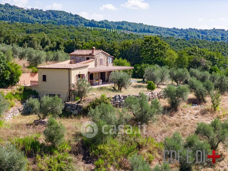 Rustici, Casali Con Giardino Privato In Vendita A Roccastrada - Casa.it