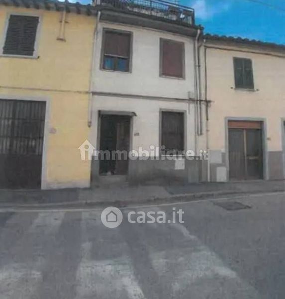 Casa Indipendente In Vendita In Via Bologna A Prato 126mq Casa It