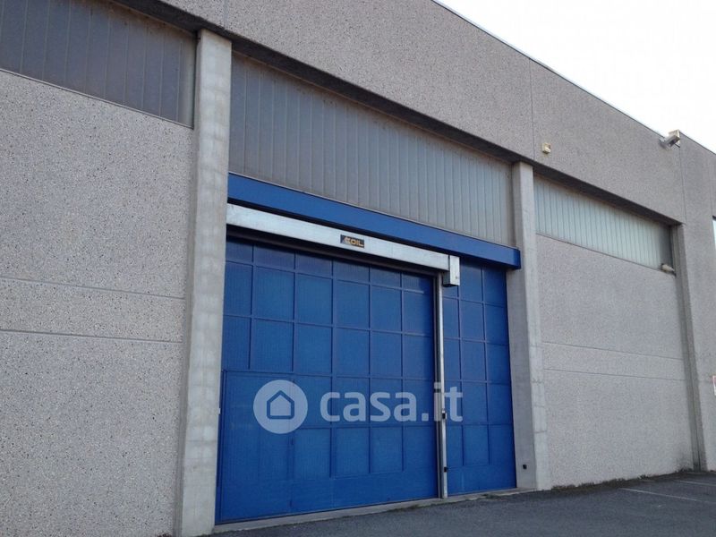 Capannoni in vendita a Piacenza in zona Gerbido Casa.it