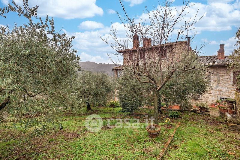 Case in vendita a Arezzo in zona Pratantico Indicatore Casa.it