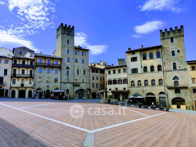 Ristorante in Vendita in Piazza Grande a Arezzo 200mq Casa.it