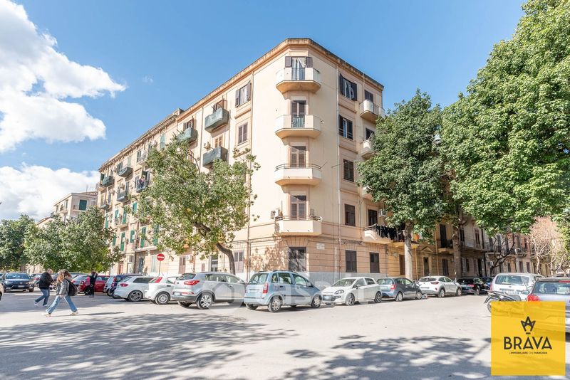 Appartamento in vendita Via Giordano Alfonso , Palermo