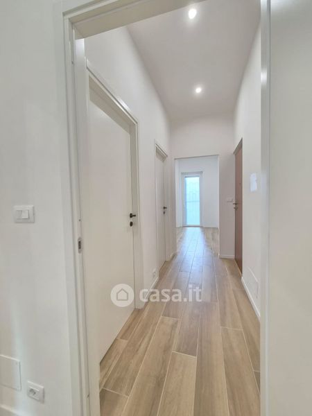 Trilocale in San Salvario, foto 32 di 34
