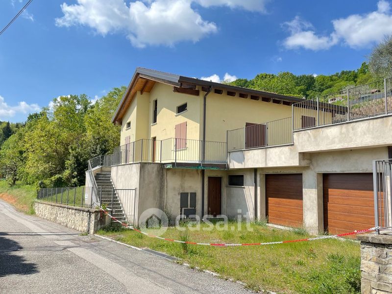 Ville in vendita a Olgiate Molgora in zona CanovaSan Zeno Casa.it