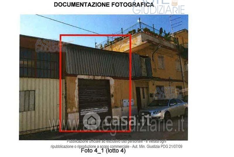 Locale commerciale in Vendita in Via Lillà 30 a Taranto – 143mq #finsubito richiedi mutuo fino 100%