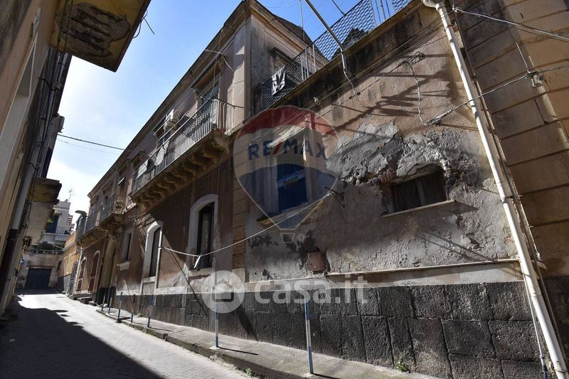 Trilocale In Vendita In Via Carrozze A Acireale Mq Casa It