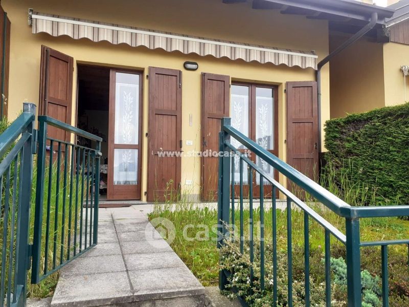 Trilocali in vendita a Costa Serina in zona Centro Casa.it