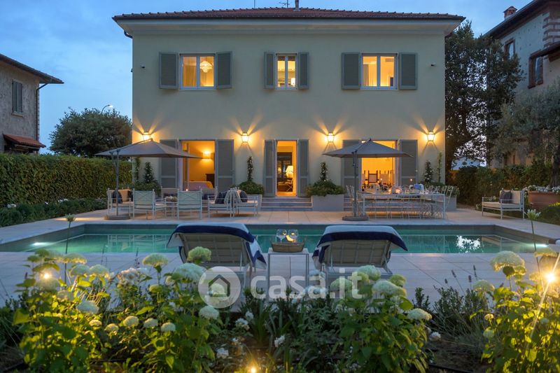 Villa in Affitto in Via Corsica a Forte dei Marmi 450mq Casa.it