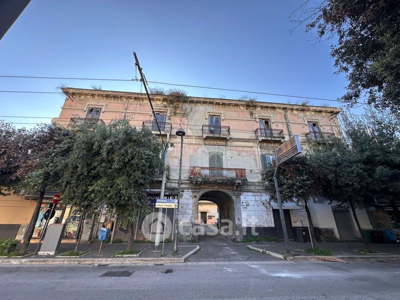 Edifici Stabili E Palazzi Con Giardino Privato In Vendita A Melito Di Napoli Casa It