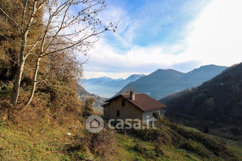 Rustico Casale In Vendita In Via Dancio A Cerano D Intelvi Mq