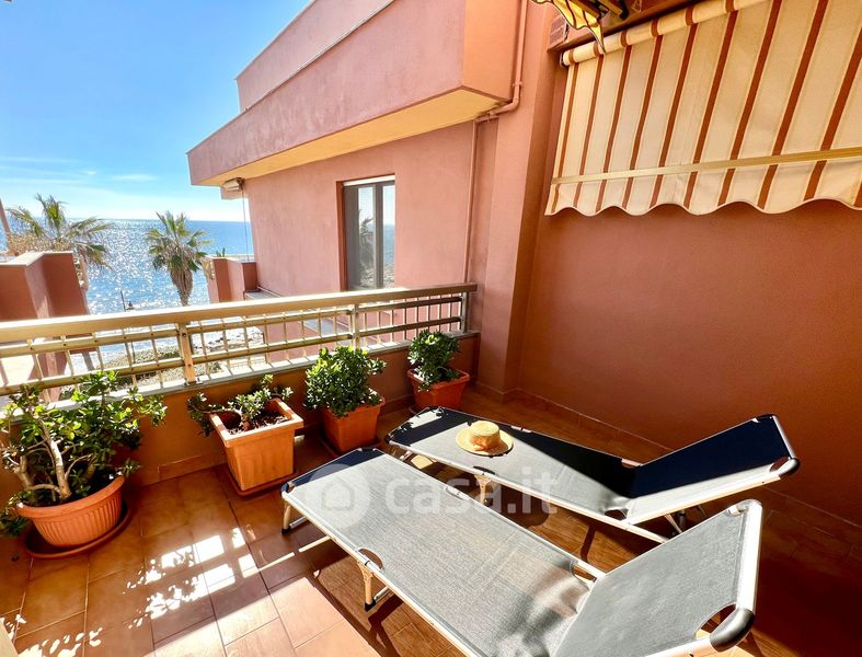 Bilocale in Vendita in Via Sclavi 5 a San Lorenzo al Mare 42mq Casa.it