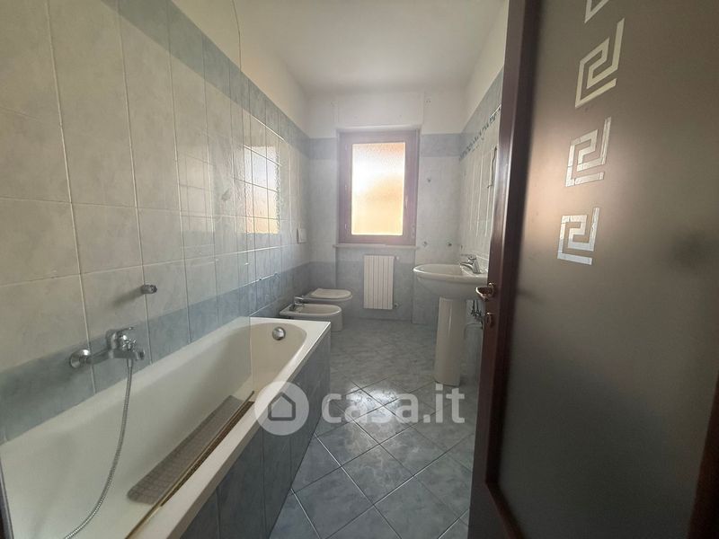 Trilocale in Madonna di Campagna, foto 17 di 19