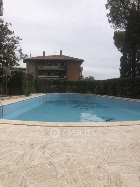 Villette A Schiera Con Giardino In Vendita Nel Quartiere Labaro Di Roma 