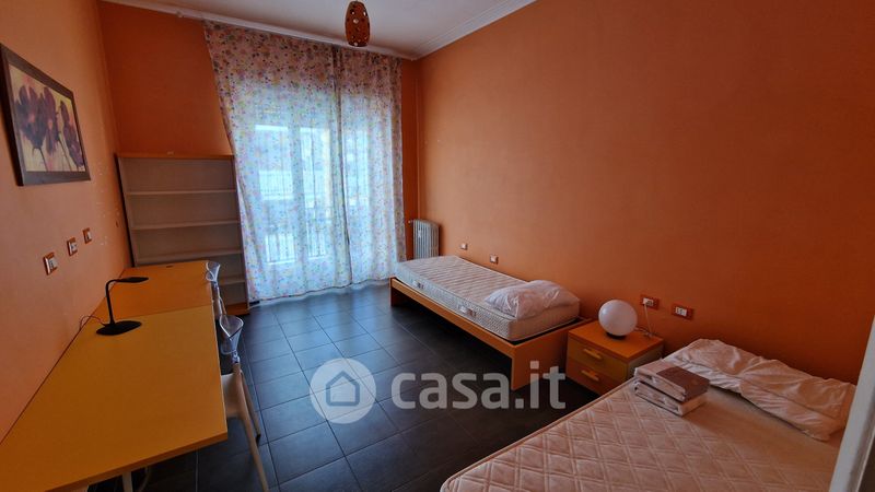 Stanza singola in Pozzo Strada, foto 2 di 5