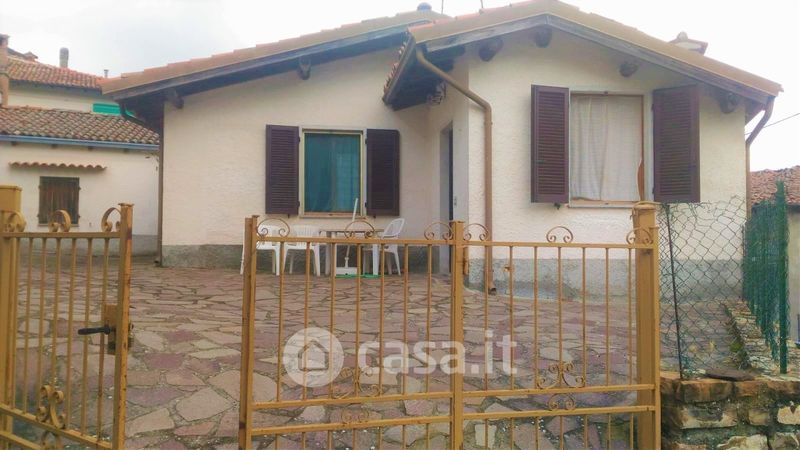 Villa in Vendita a Fabbrica Curone 90mq Casa.it