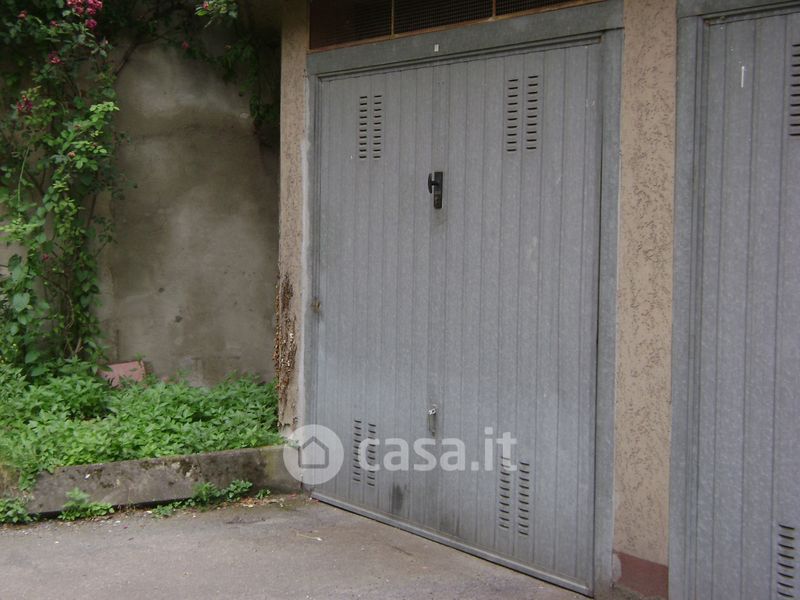 Garage, Posto Auto in Vendita in Via Trento 20 a Grugliasco - 26mq