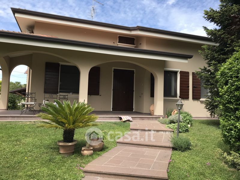 Case in vendita da privati a Reggiolo in zona Casa.it