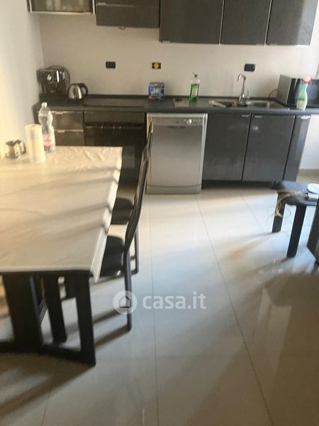 Stanza singola in Cenisia, foto 2 di 6