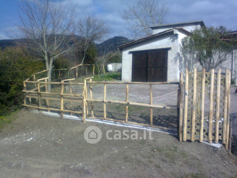 Case con giardino in nuove costruzioni in affitto in ...